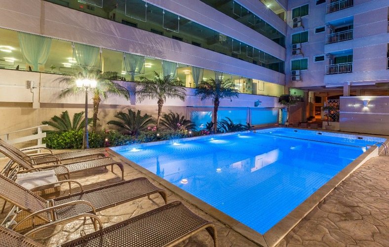 SUM 253 Lindo apartamento em residencial com piscina e salão